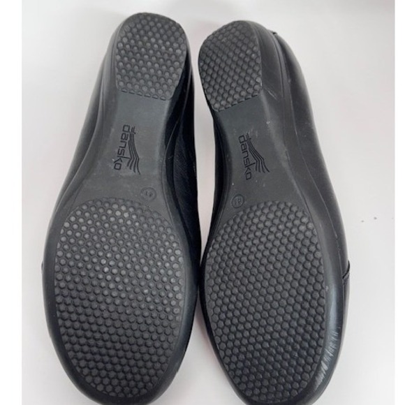 Dansko Fawna Black Leather Slip On Loafers Shoes Womens 41 work comfy casual - Picture 9 of 10